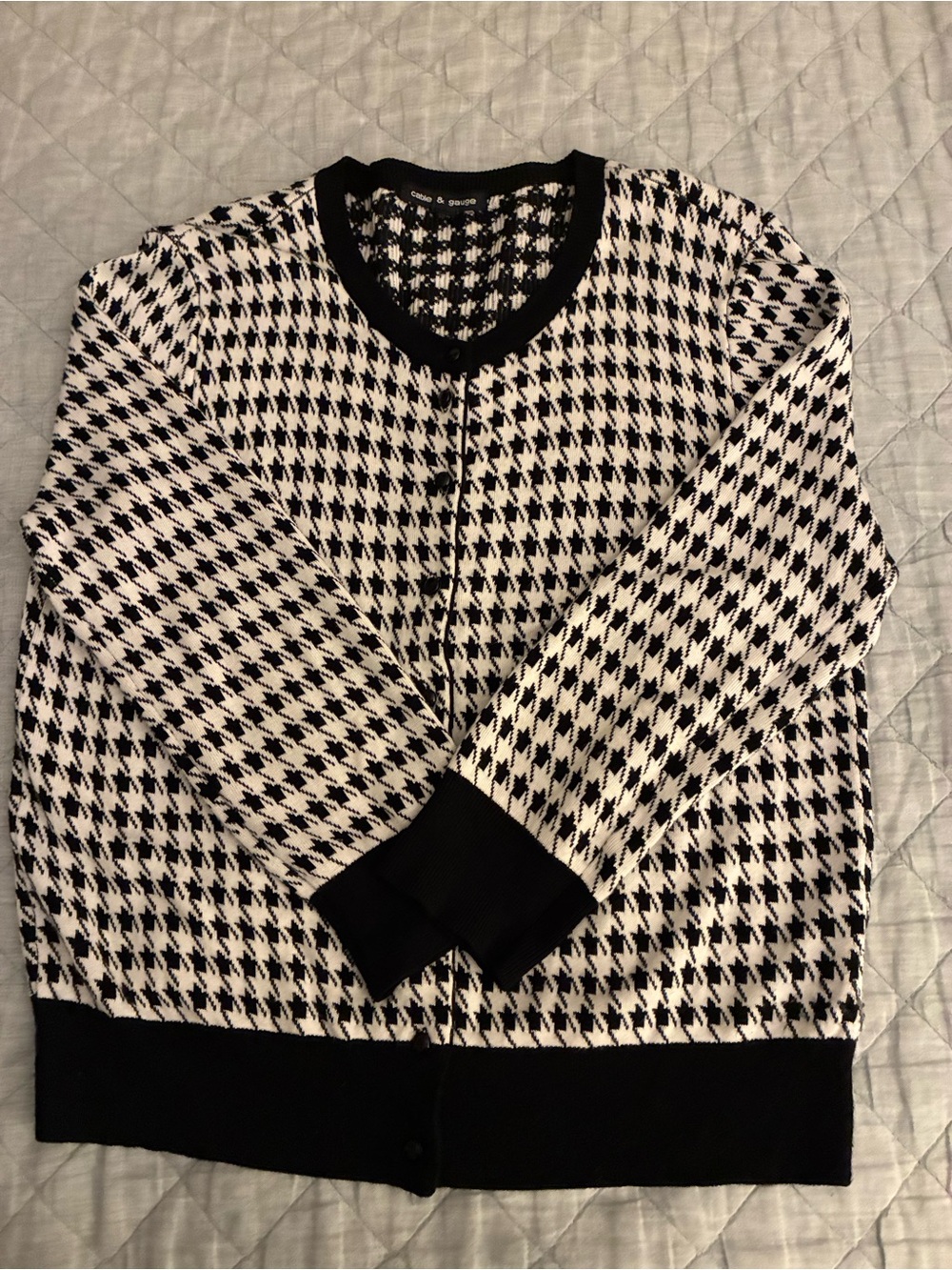 Ladies size Large cardigan Black and White